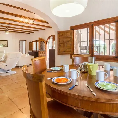 Yuca Villa